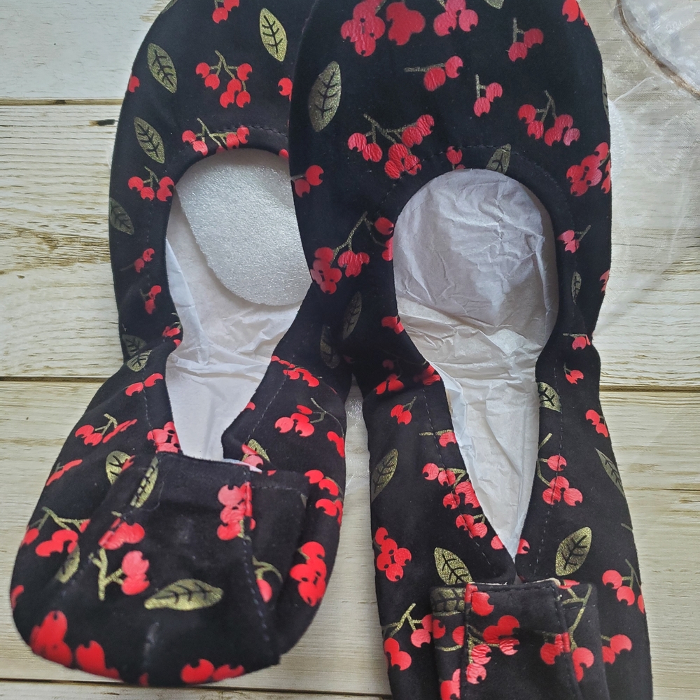 Cherry Print Black Women's Shoes
